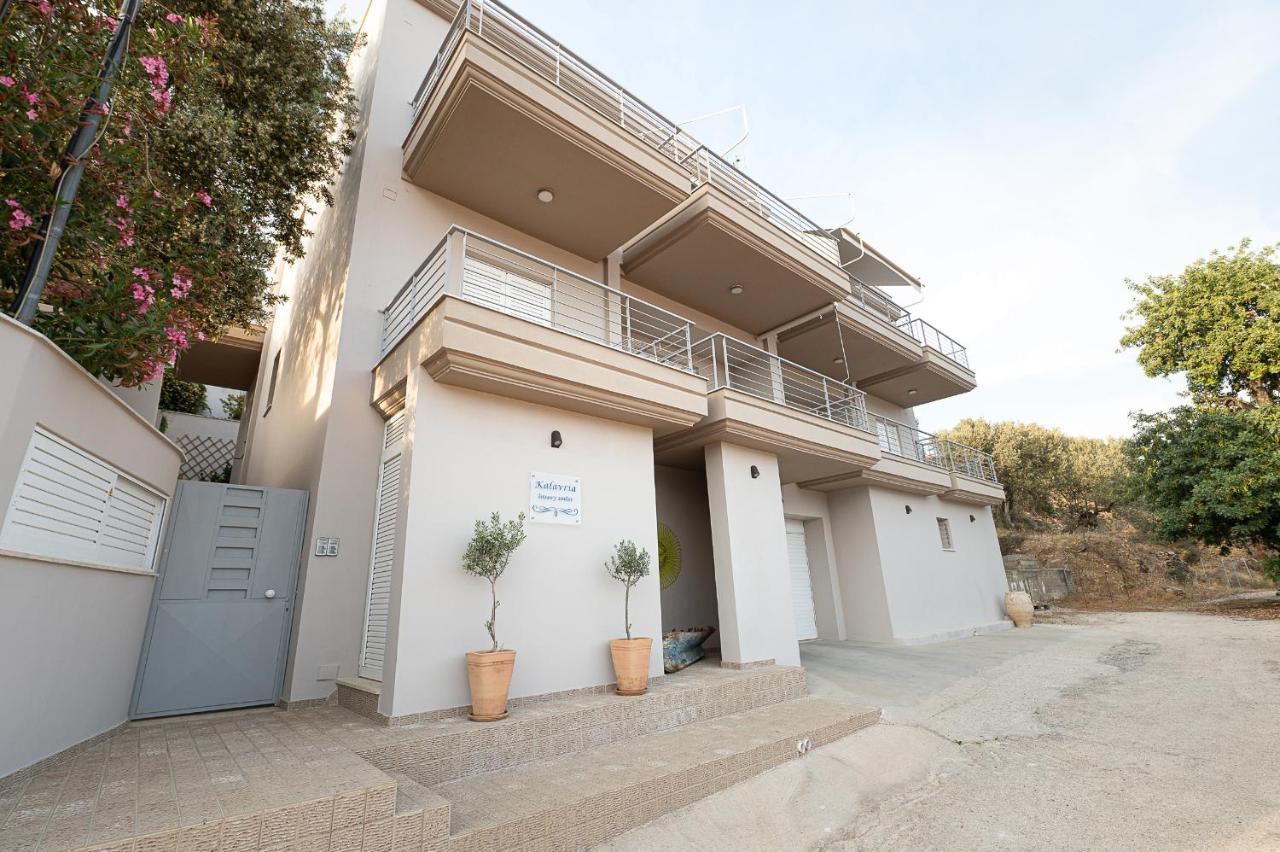 Kalavria Luxury Suites - Magnificent Sea View Of Poros Poros Town Exterior foto