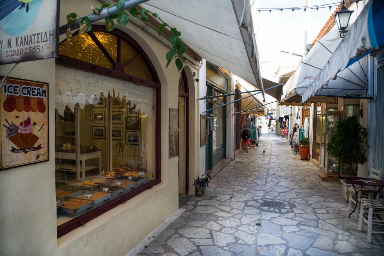 Kalavria Luxury Suites - Magnificent Sea View Of Poros Poros Town Exterior foto