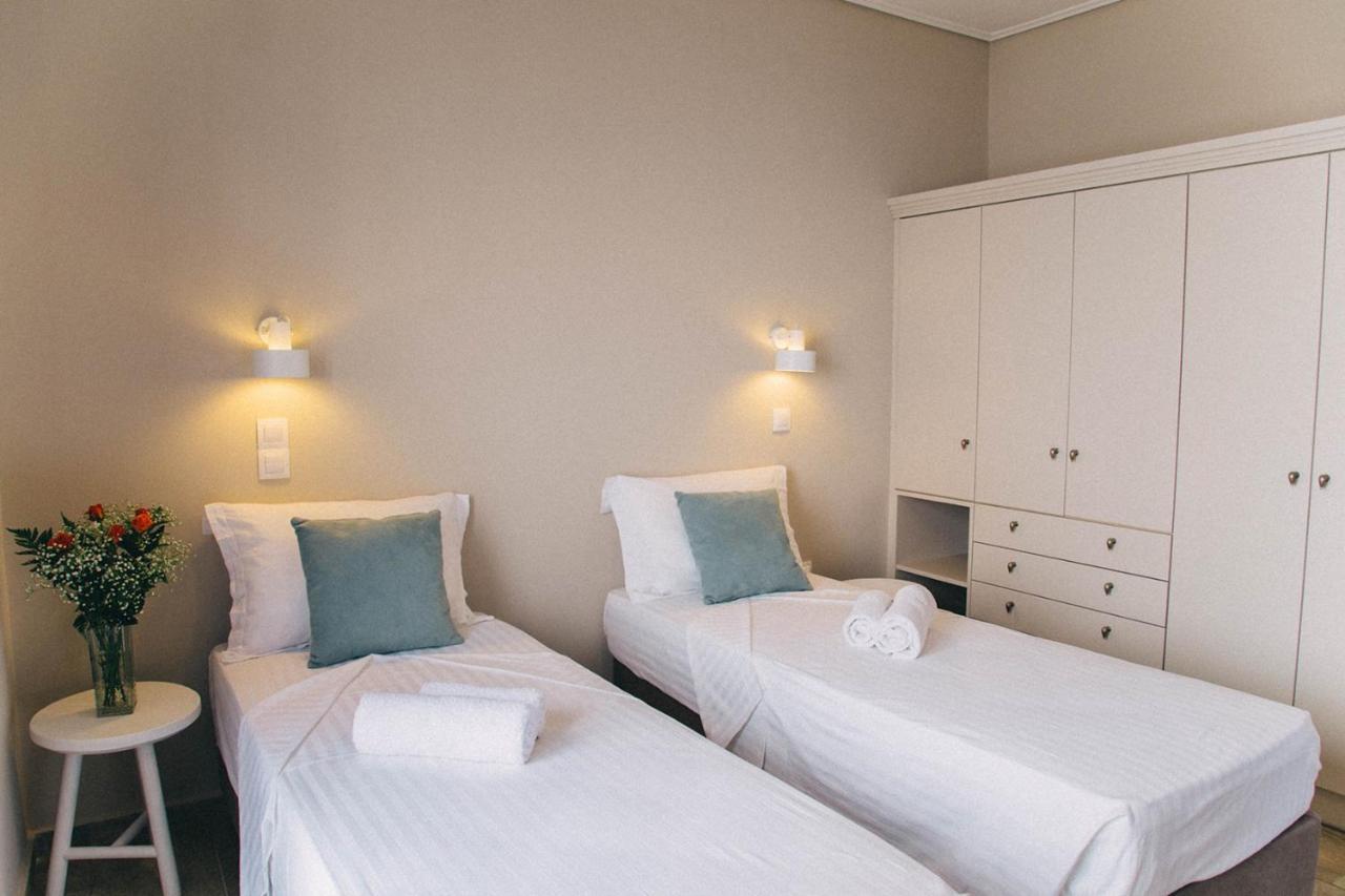 Kalavria Luxury Suites - Magnificent Sea View Of Poros Poros Town Exterior foto