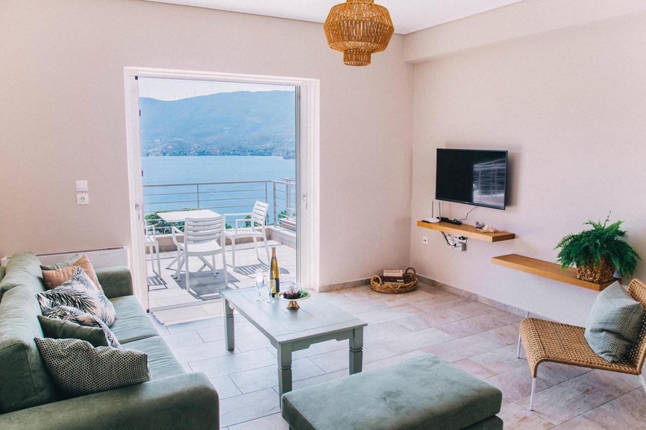 Kalavria Luxury Suites - Magnificent Sea View Of Poros Poros Town Exterior foto